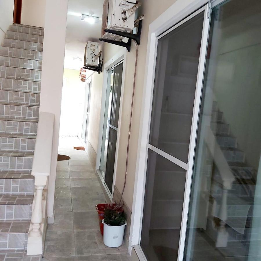 Pousada Morena Flor ฟลอเรียนอโปลิส ภายนอก รูปภาพ